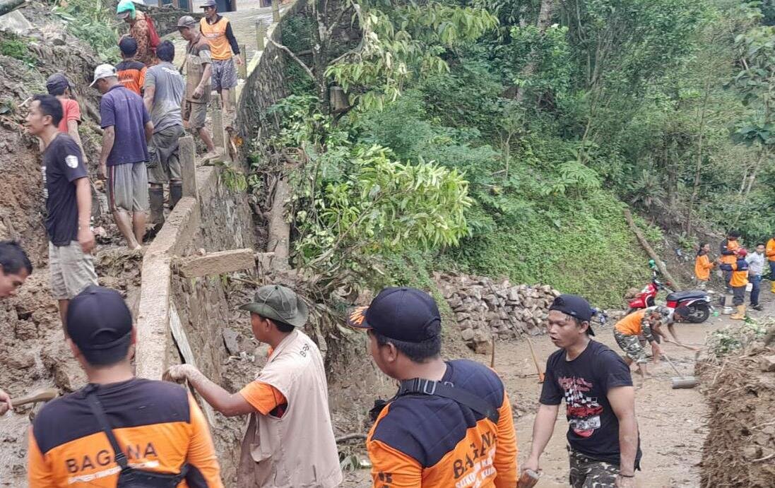 Bencana Tanah Longsor di Kudus: Upaya Penanggulangan dan Kewaspadaan Warga