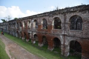 Benteng Pendem Poncol Semarang: Sejarah, Keunikan, dan Misteri