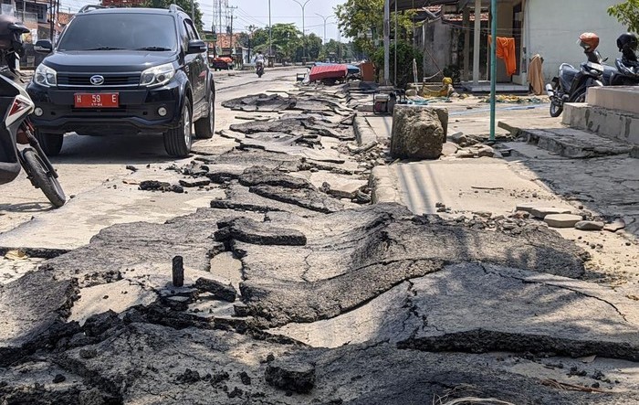 Mulai 27 Maret, Contraflow Diterapkan di Jalan Pantura Karanganyar Demak