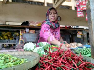 Pedagang di Jepara Sambat Harga Sembako Naik Jelang Lebaran: Tantangan dan Kehidupan Sehari-hari